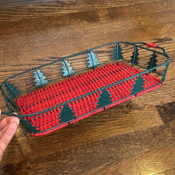 Pyrex Holiday Serving Baskets- Set of 2 - Picture 7 of 9